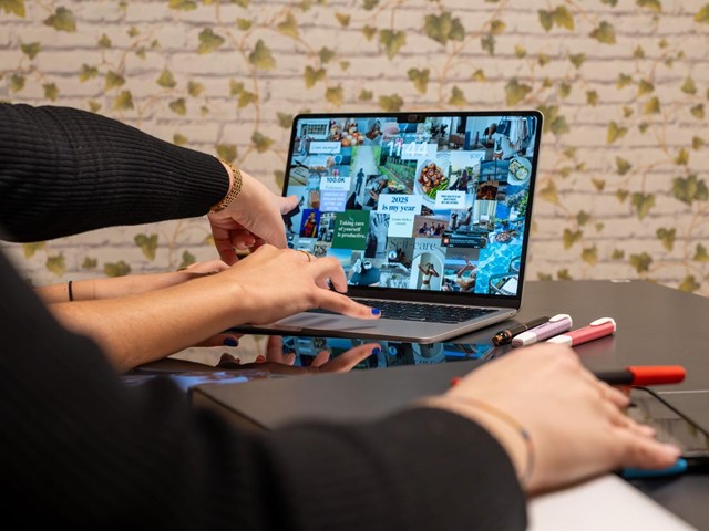 Transforma la identidad de tu marca en beneficios